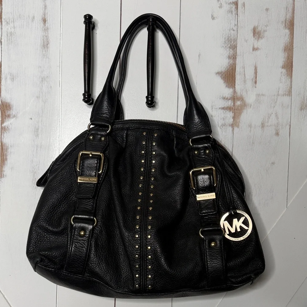 Michael Kors Astor Hobo Black Leather Shoulder Bag